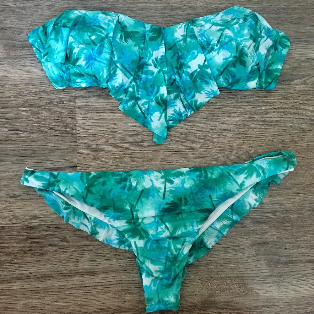 Calzedonia palm bikini set